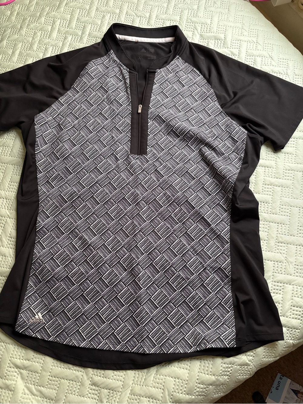 Adidas Women’s Black Graphic Short-Sleeve Activewear Zip Front Top